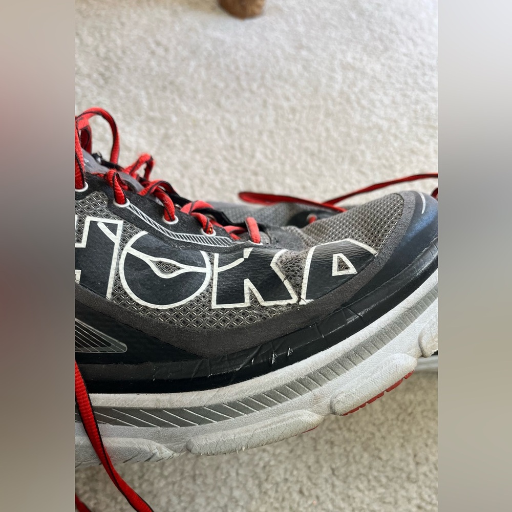 Hoka ONE ONE BONDI4 RUNNING Shoes
Men’s size 13 
Preowned Used Hole and scuffs. - Picture 10 of 16